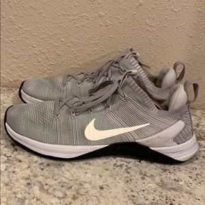 Metcon Flyknit 2 shoes